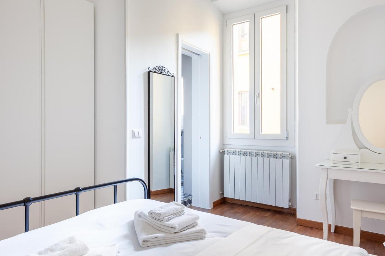 Renovated In Center - Commenda 21 * Mailand