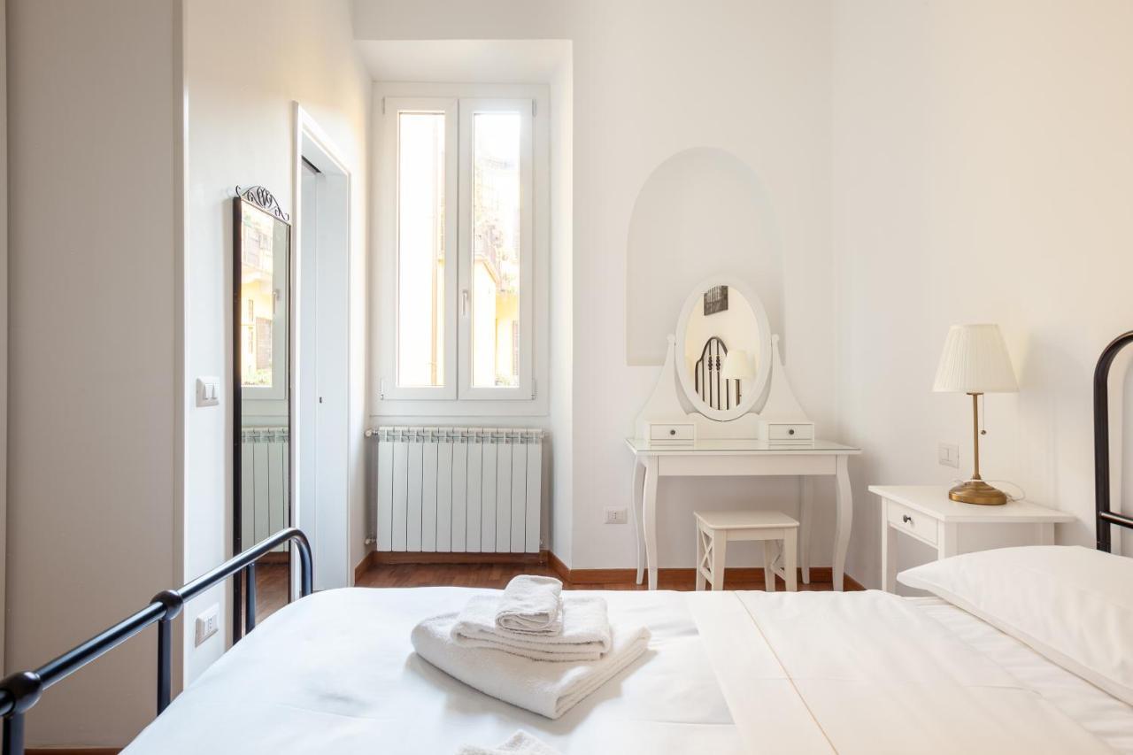 Renovated In Center - Commenda 21 * Mailand